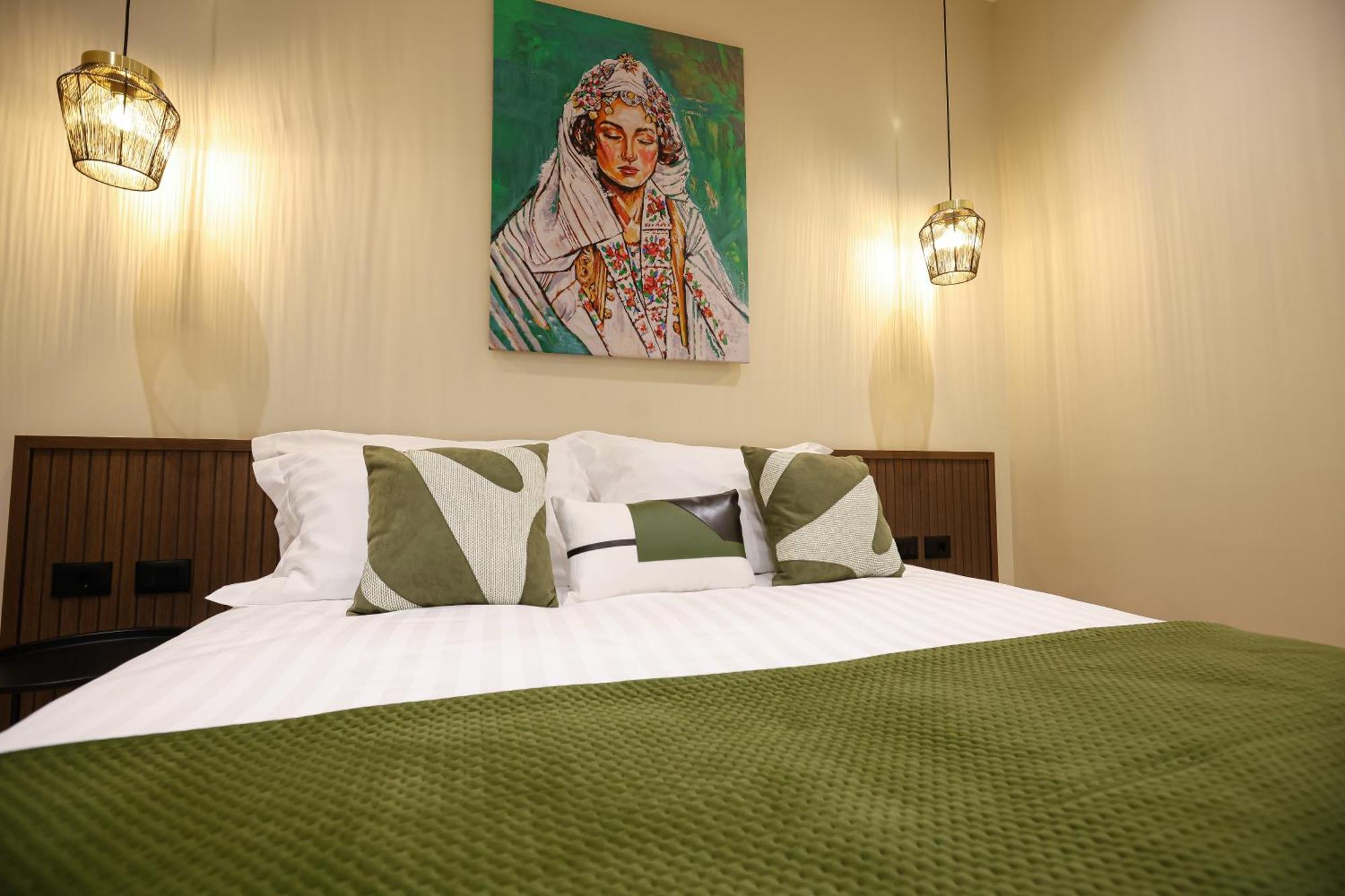 Cloud 5 Blloku Rooms Tirana Exterior photo
